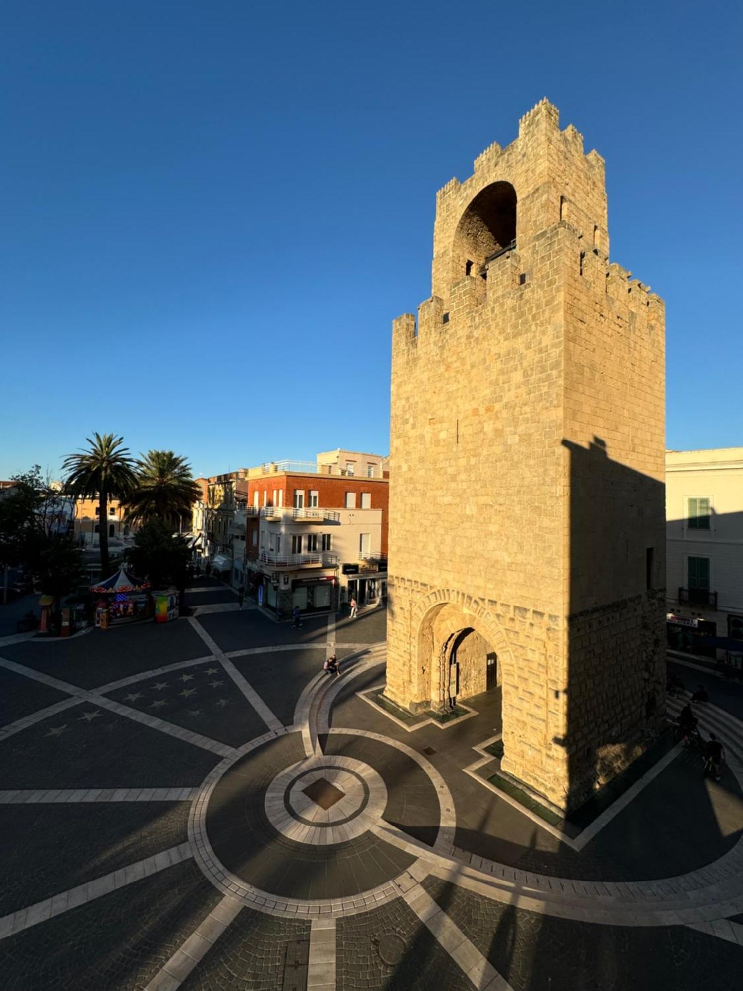 Feel Boutique Rooms Oristano Exteriör bild